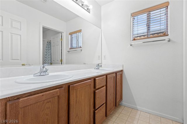 6786 Travertine Lane, Las Vegas, NV 89122