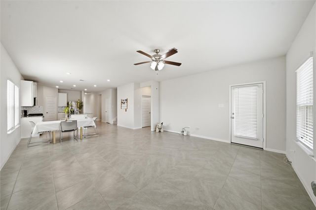 2703 Fairfield Landing Lane, Pearland, TX 77089