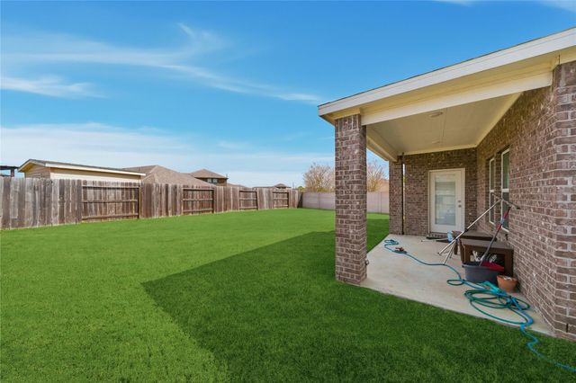 2703 Fairfield Landing Lane, Pearland, TX 77089