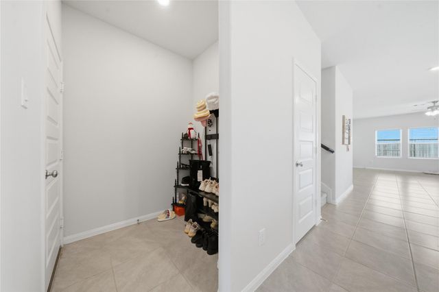 2703 Fairfield Landing Lane, Pearland, TX 77089