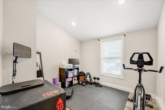 392 KINGFISHER RD, Tuckerton, NJ 08087