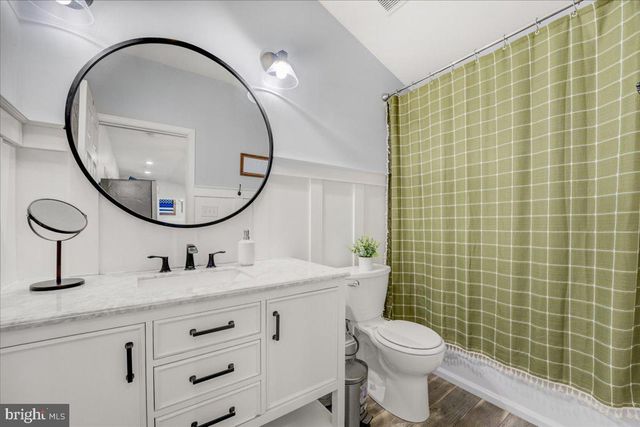 392 KINGFISHER RD, Tuckerton, NJ 08087