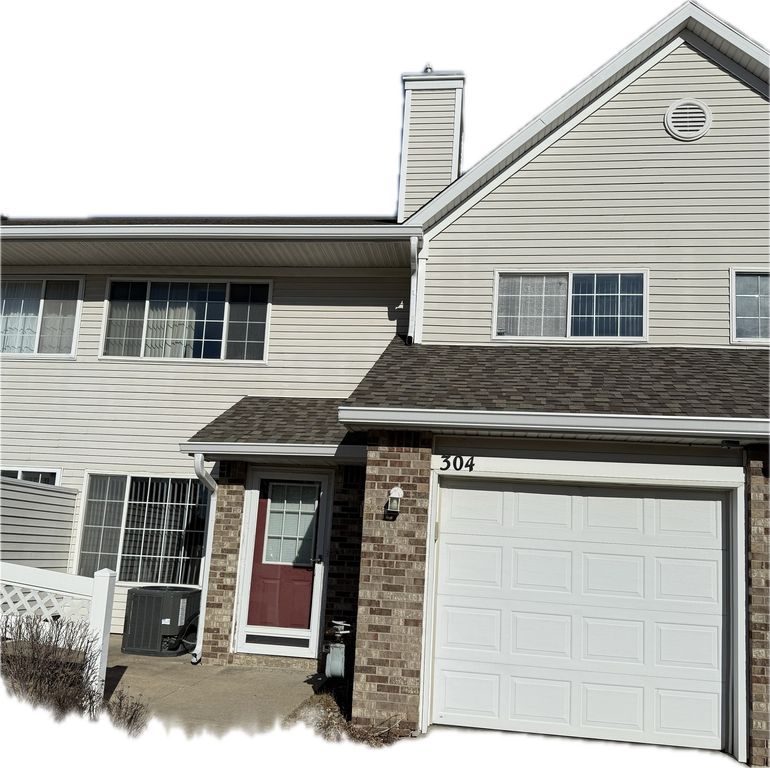 150 S Prairie View Drive 304, West Des Moines, IA 50266