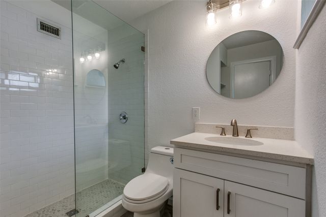 3517 Woodleigh Drive, Dallas, TX 75229