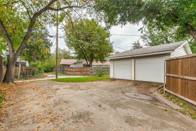 3517 Woodleigh Drive, Dallas, TX 75229