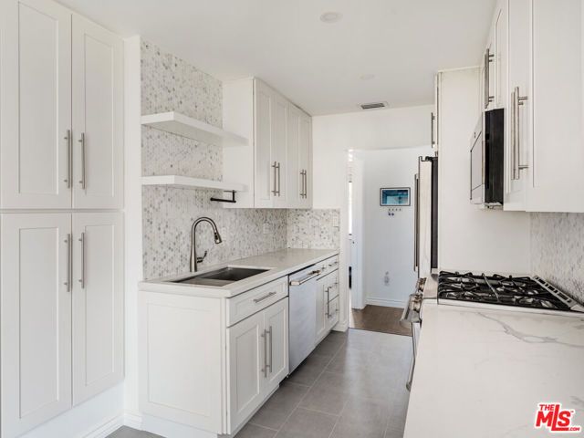 7630 W 91st Street, Los Angeles, CA 90045