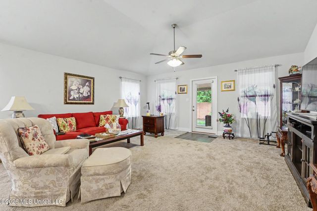 10508 Roundhill Drive, Gulfport, MS 39503