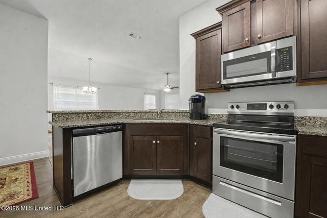 10508 Roundhill Drive, Gulfport, MS 39503