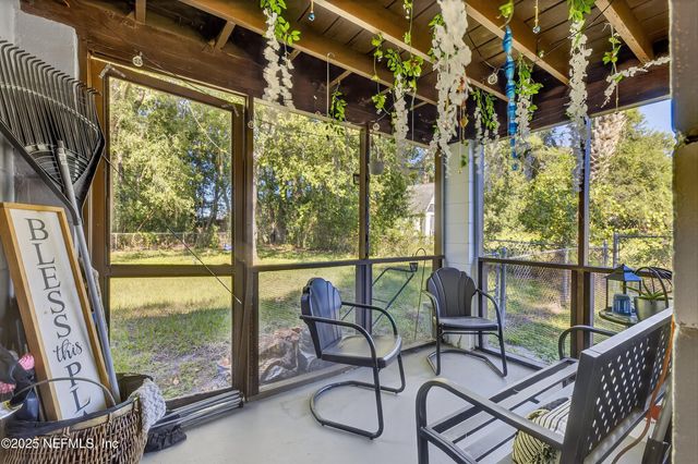 5261 PENNANT Drive, Jacksonville, FL 32244