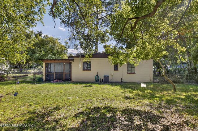 5261 PENNANT Drive, Jacksonville, FL 32244