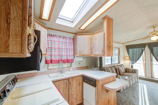 7750 E BROADWAY Road 352, Mesa, AZ 85208