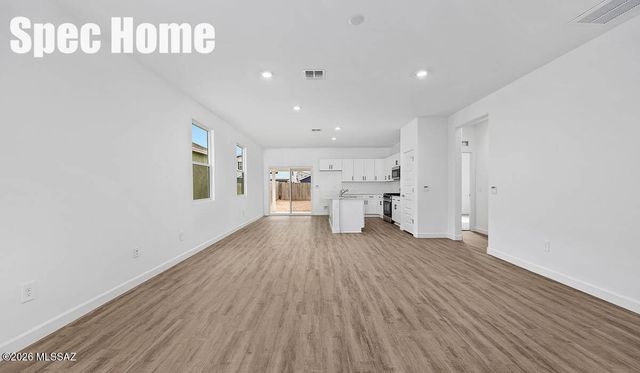 814 W Calle Lupa, Sahuarita, AZ 85629