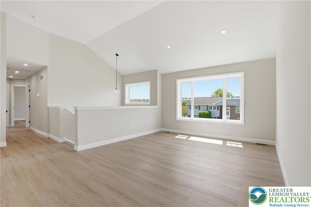 2905 Roosevelt Street, Bethlehem Twp, PA 18020