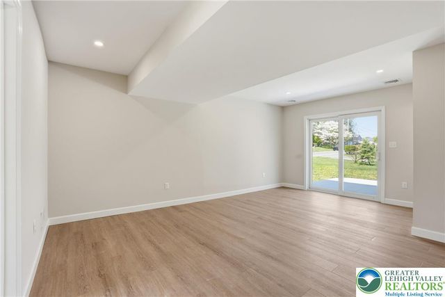 2905 Roosevelt Street, Bethlehem Twp, PA 18020