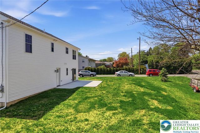2905 Roosevelt Street, Bethlehem Twp, PA 18020