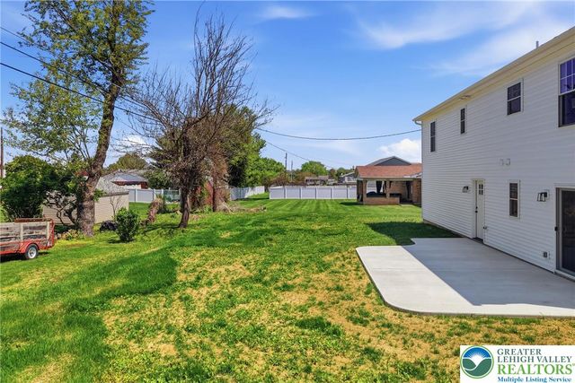 2905 Roosevelt Street, Bethlehem Twp, PA 18020