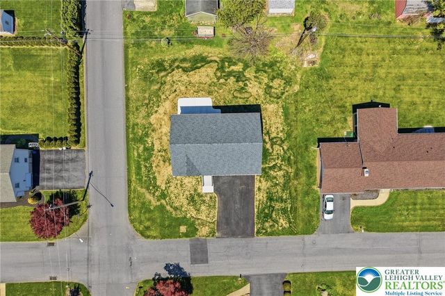 2905 Roosevelt Street, Bethlehem Twp, PA 18020