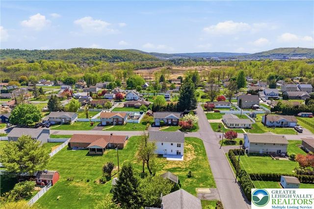 2905 Roosevelt Street, Bethlehem Twp, PA 18020