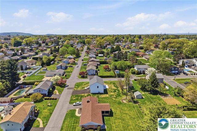 2905 Roosevelt Street, Bethlehem Twp, PA 18020