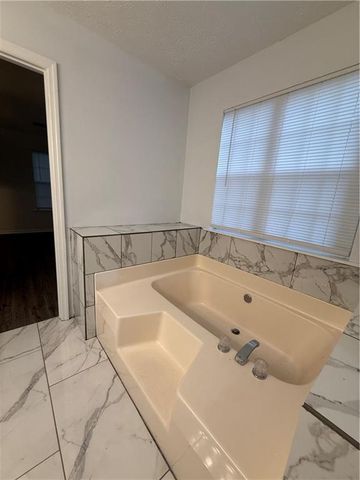 4907 October Way NW, Acworth, GA 30102