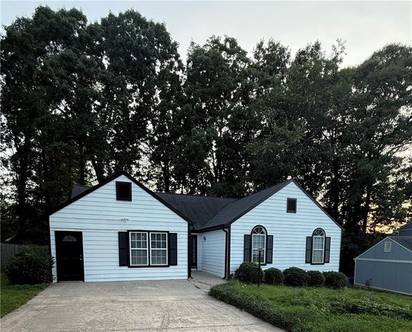 4907 October Way NW, Acworth, GA 30102