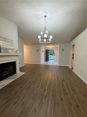 4907 October Way NW, Acworth, GA 30102