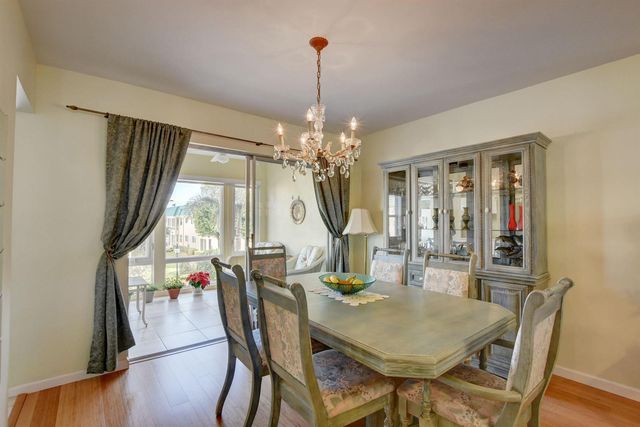 29 COLONIAL CLUB Drive 202, Boynton Beach, FL 33435