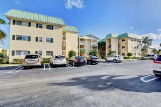 29 COLONIAL CLUB Drive 202, Boynton Beach, FL 33435