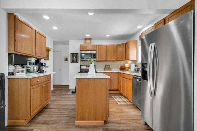 1602 E 300 S, La Porte, IN 46350