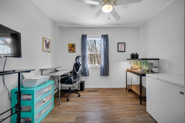 1602 E 300 S, La Porte, IN 46350