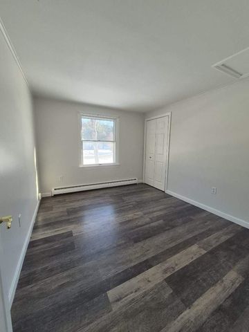 19 Toofs Drive, Winchester, NH 03470