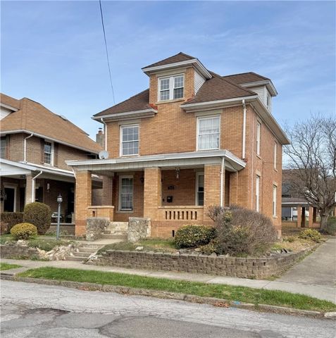 700 W Clayton St, New Castle, PA 16102