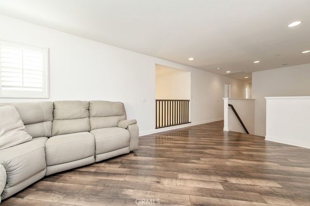 6842 Lucite Dr, Eastvale, CA 92880