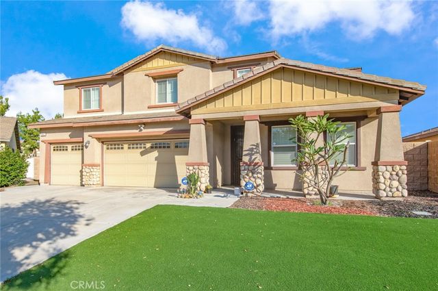 6842 Lucite Dr, Eastvale, CA 92880