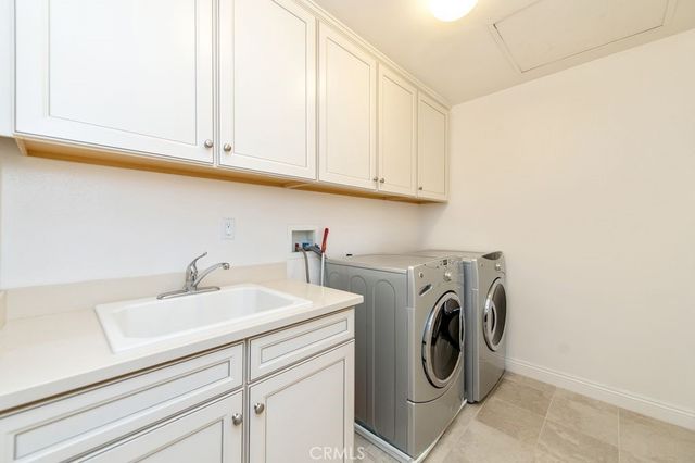 6842 Lucite Dr, Eastvale, CA 92880