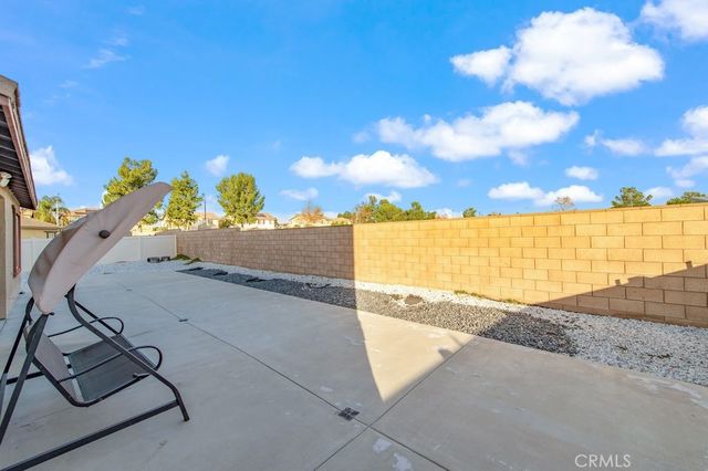 6842 Lucite Dr, Eastvale, CA 92880