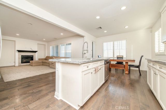 6842 Lucite Dr, Eastvale, CA 92880