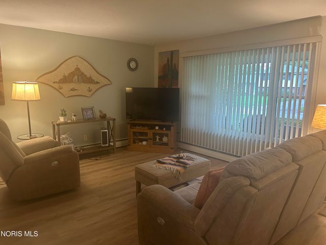 1962 Oaklawn Drive, Toledo, OH 43614