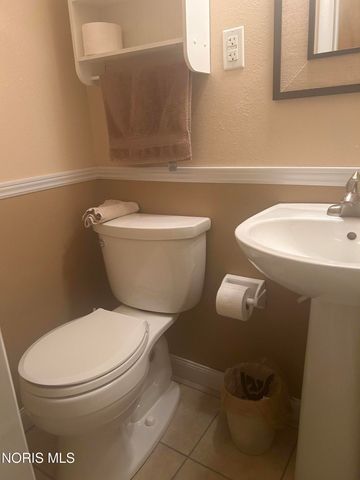1962 Oaklawn Drive, Toledo, OH 43614