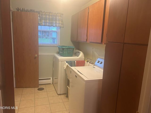 1962 Oaklawn Drive, Toledo, OH 43614
