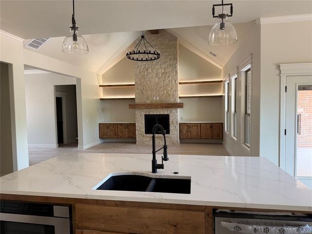 8141 Longbow Drive, Arcadia, OK 73007