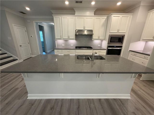 520 Cresentry Brook, Smyrna, GA 30082