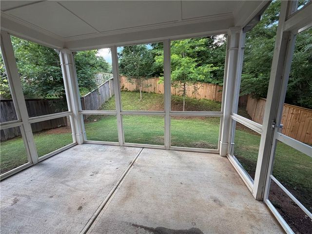 520 Cresentry Brook, Smyrna, GA 30082