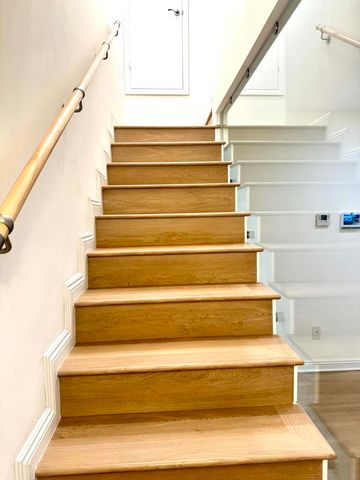 2120 N Indian Canyon Drive D, Palm Springs, CA 92262