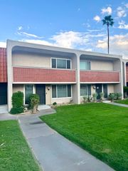 2120 N Indian Canyon Drive D, Palm Springs, CA 92262