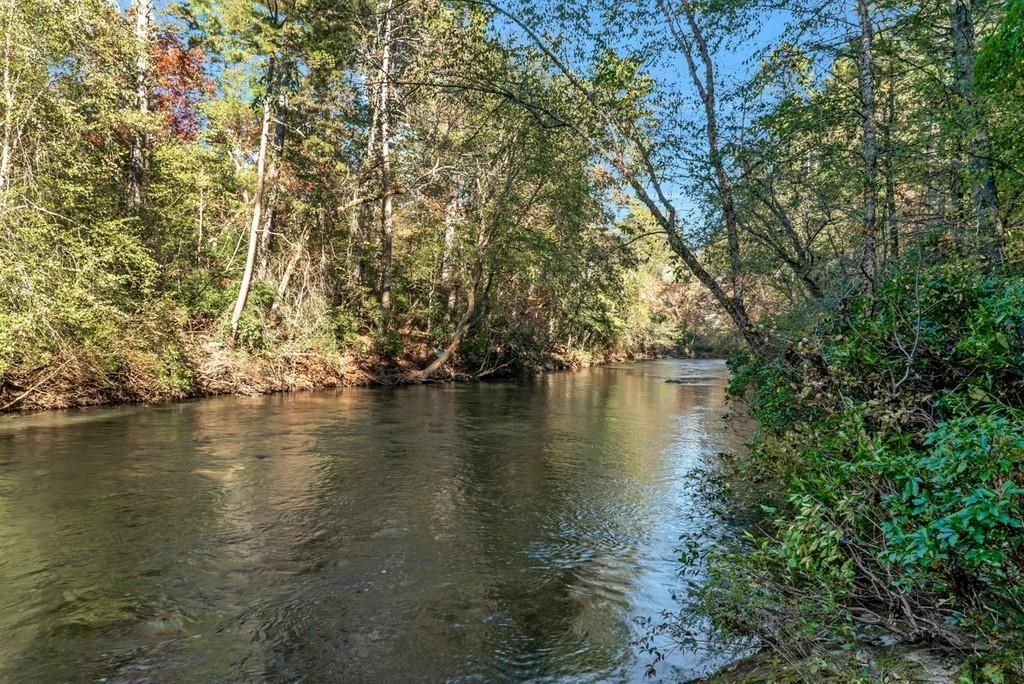 - River Forest Run, Cleveland, GA 30528