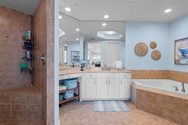 140 RIVIERA DUNES WAY 503, Palmetto, FL 34221