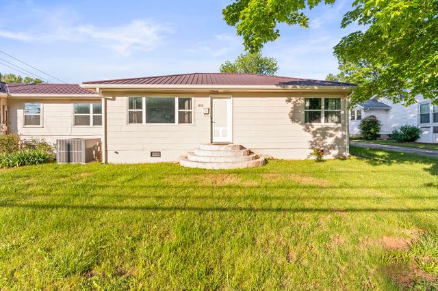 1010 N High St, Winchester, TN 37398