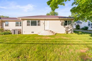 1010 N High St, Winchester, TN 37398