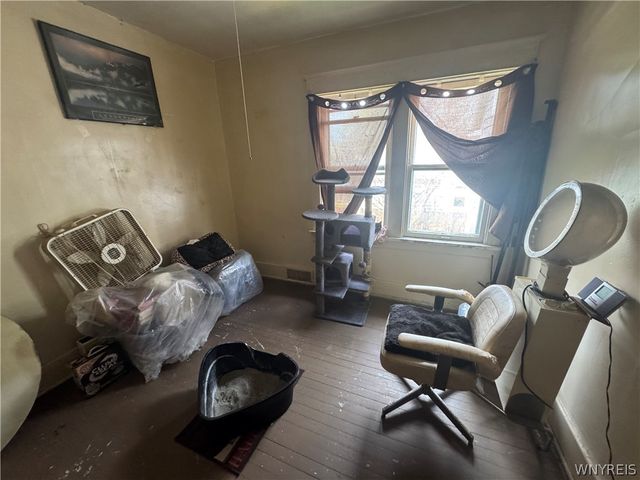 2419 Whitney Avenue, Niagara Falls, NY 14301